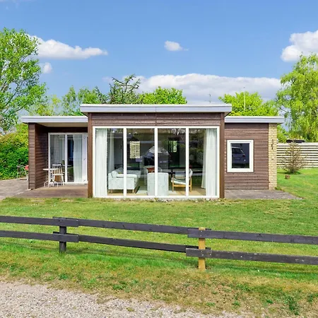 Nyaraló Gorgeous In With Wifi Broager