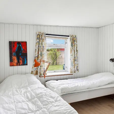 Gorgeous In With Wifi *