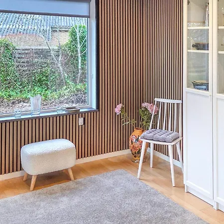 Ferienhaus Gorgeous In With Wifi *