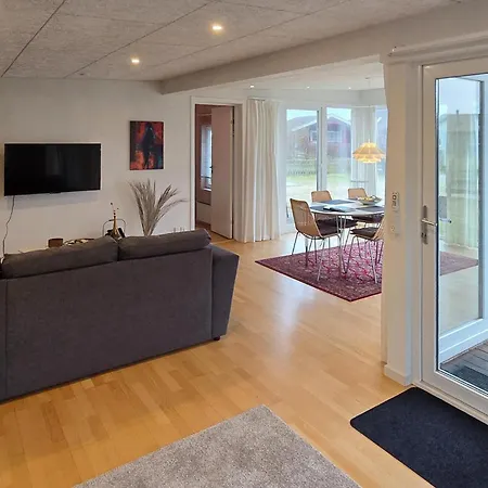 Gorgeous In With Wifi