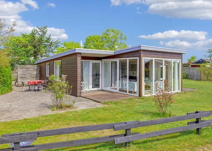 Ferienhaus Gorgeous In With Wifi *